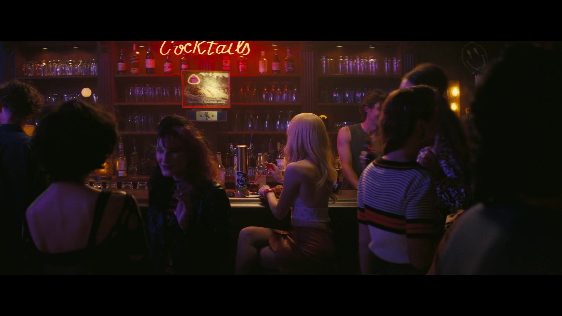 Angelyne_S01E01_Dream_Machine_1080p_ERW_001136.jpg