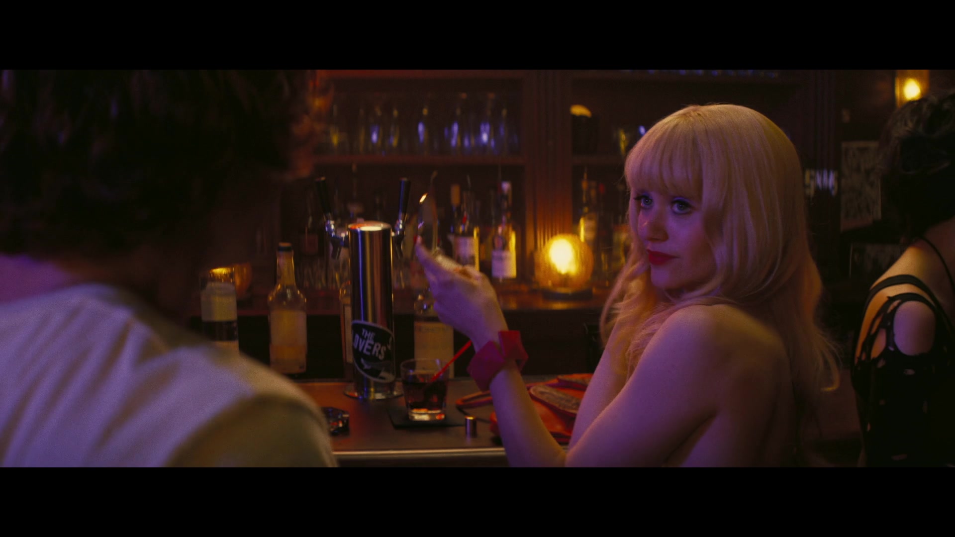 Angelyne_S01E01_Dream_Machine_1080p_ERW_001202.jpg