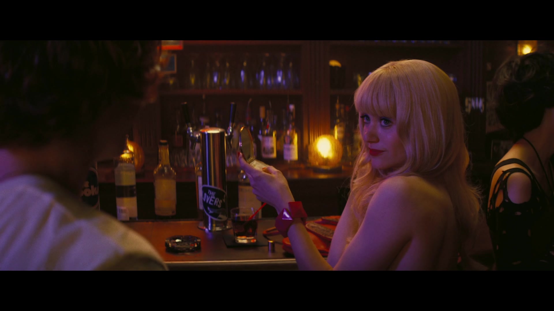 Angelyne_S01E01_Dream_Machine_1080p_ERW_001204.jpg