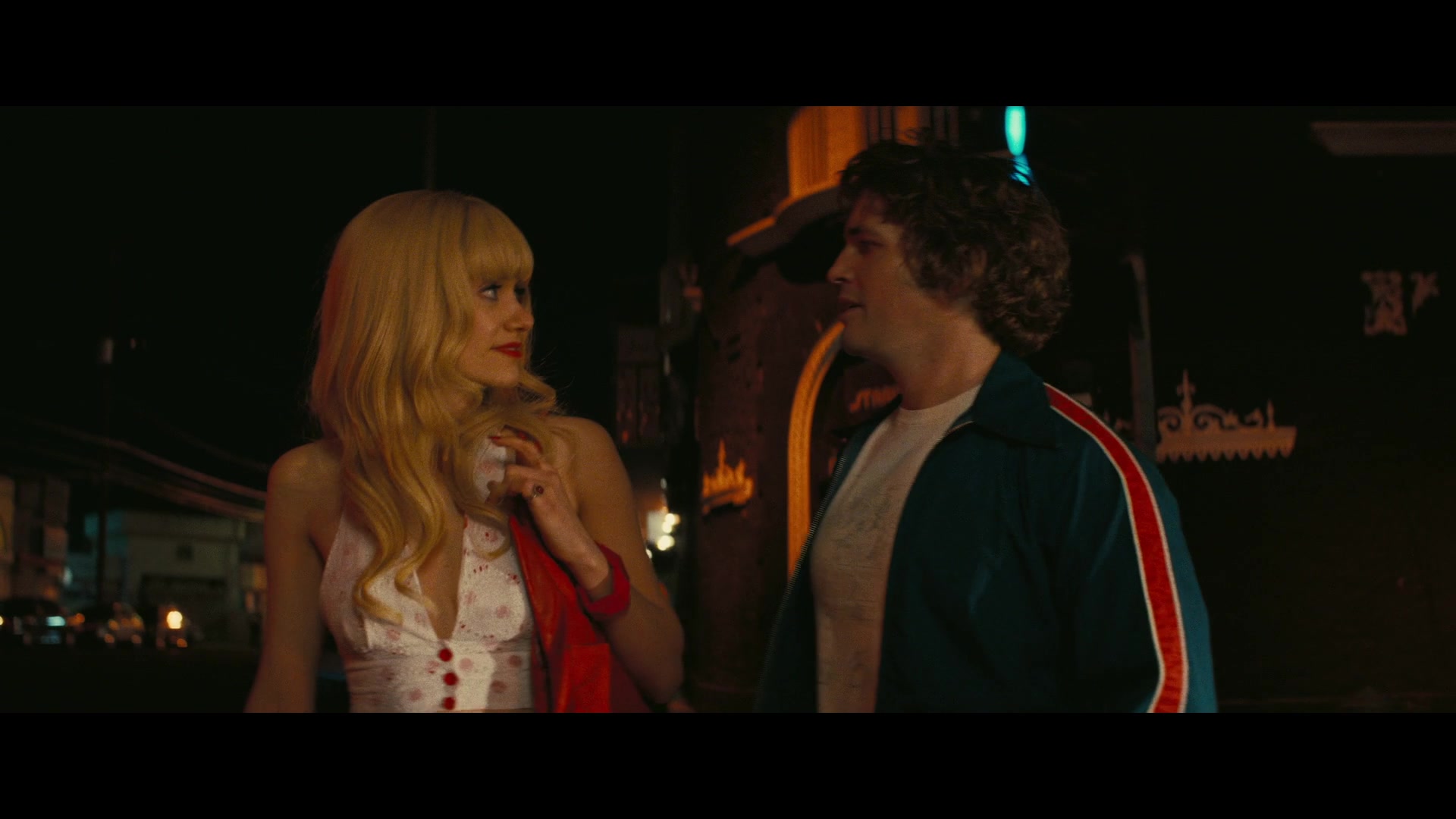 Angelyne_S01E01_Dream_Machine_1080p_ERW_001587.jpg