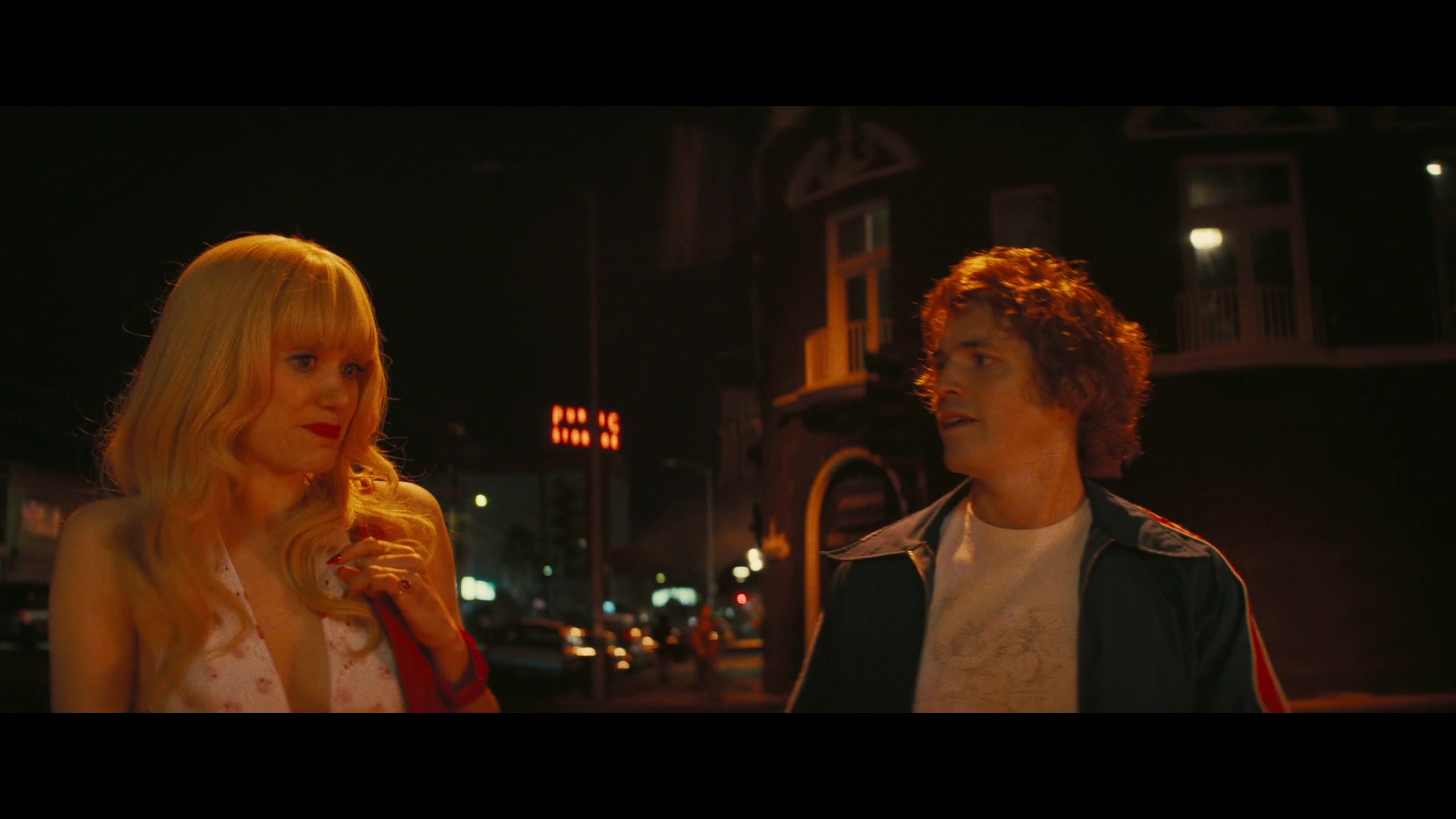 Angelyne_S01E01_Dream_Machine_1080p_ERW_001617.jpg