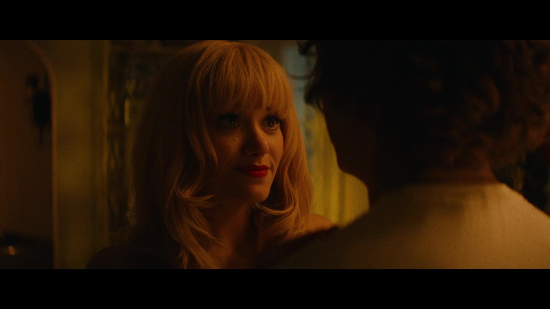 Angelyne_S01E01_Dream_Machine_1080p_ERW_001952.jpg
