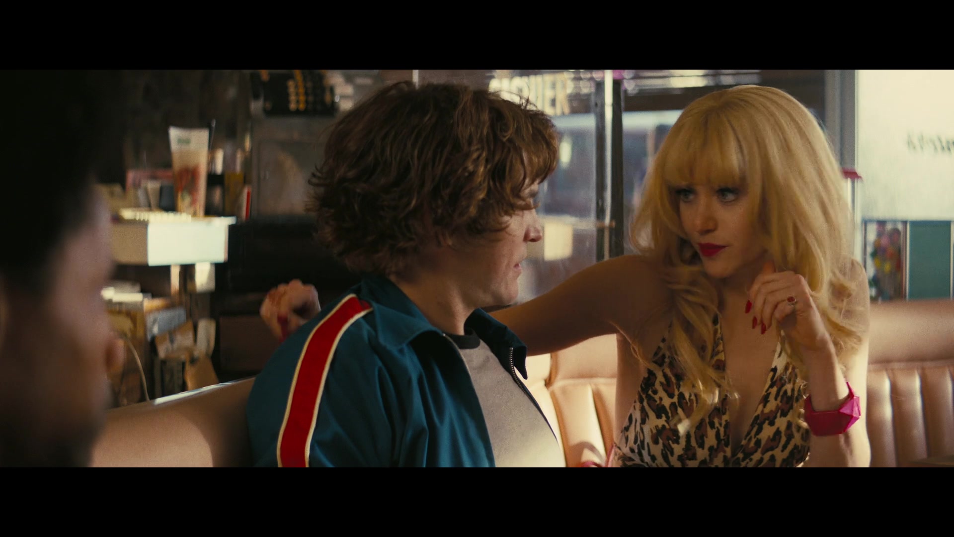 Angelyne_S01E01_Dream_Machine_1080p_ERW_002544.jpg