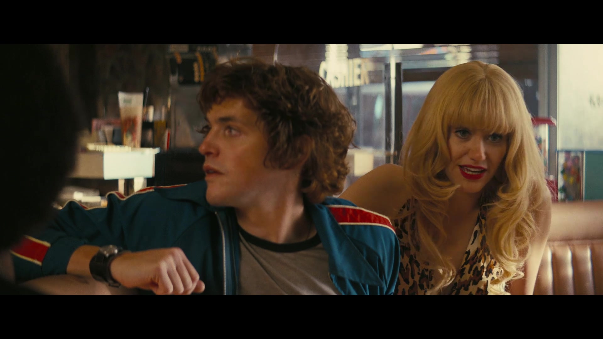 Angelyne_S01E01_Dream_Machine_1080p_ERW_002678.jpg