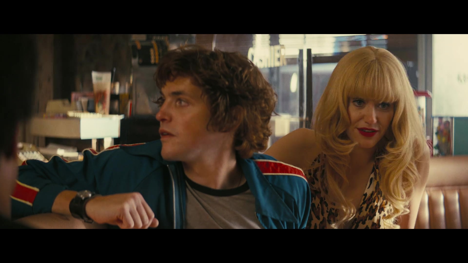 Angelyne_S01E01_Dream_Machine_1080p_ERW_002679.jpg