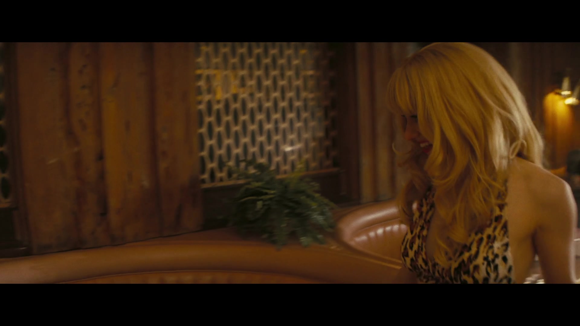 Angelyne_S01E01_Dream_Machine_1080p_ERW_002742.jpg