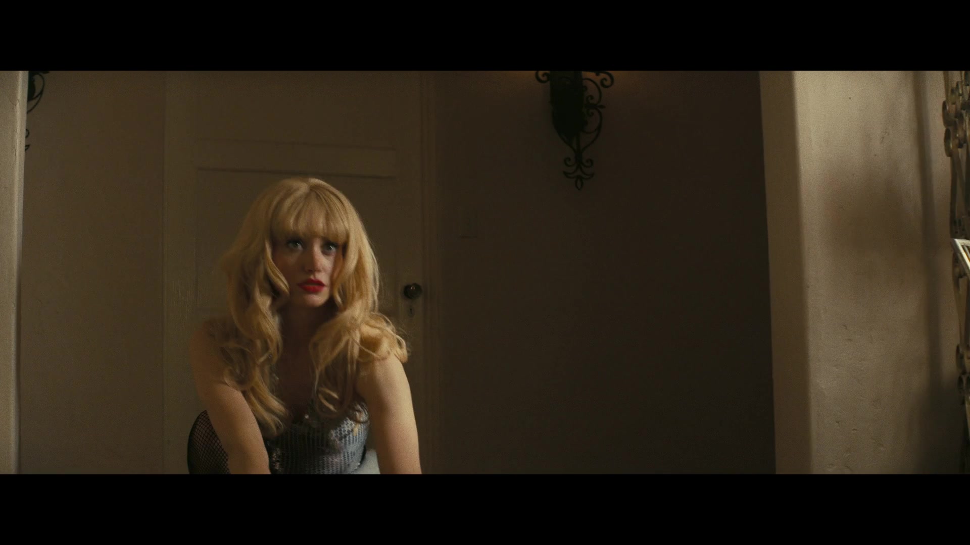 Angelyne_S01E01_Dream_Machine_1080p_ERW_003050.jpg