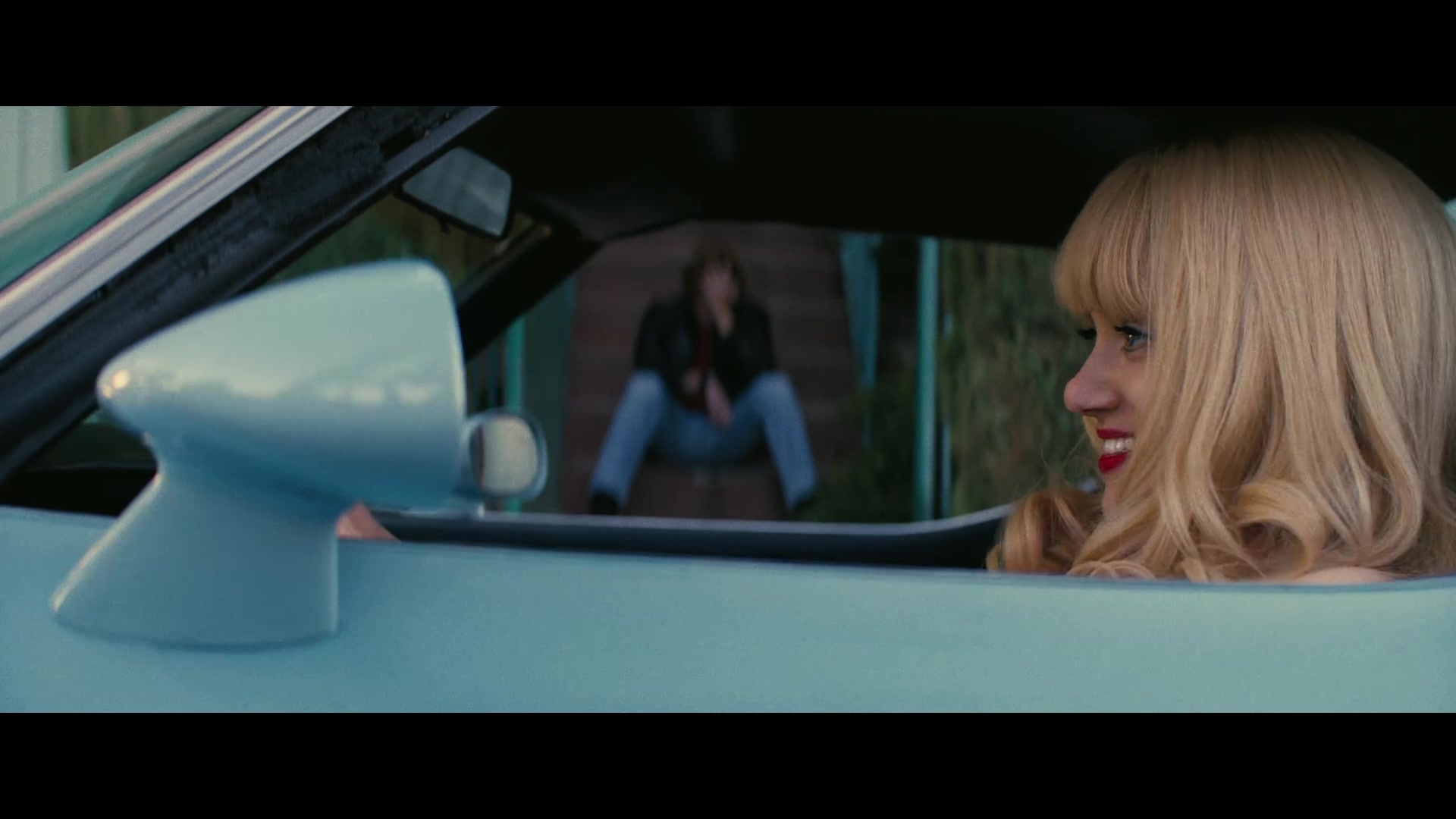 Angelyne_S01E01_Dream_Machine_1080p_ERW_004810.jpg