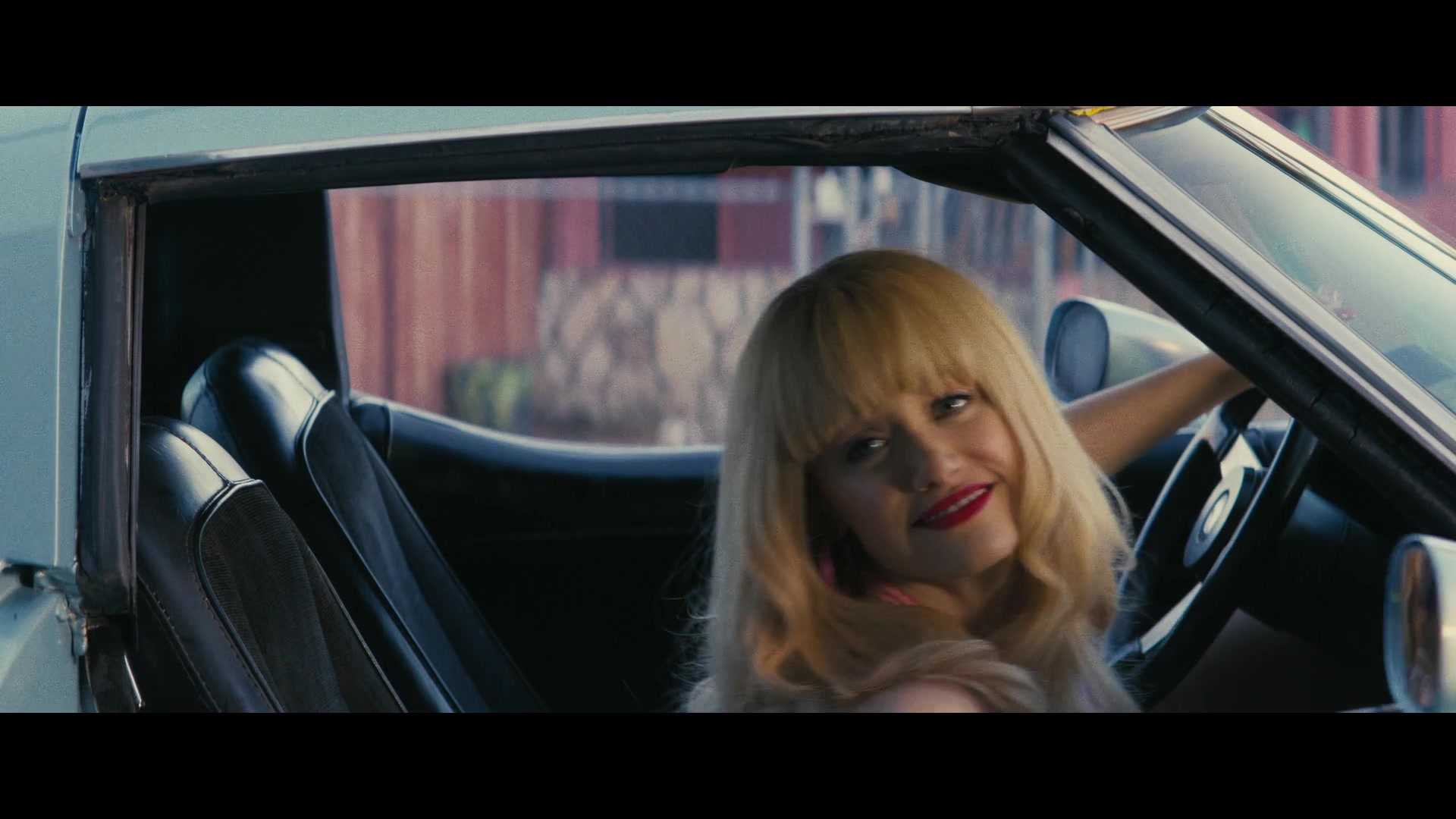 Angelyne_S01E01_Dream_Machine_1080p_ERW_004845.jpg