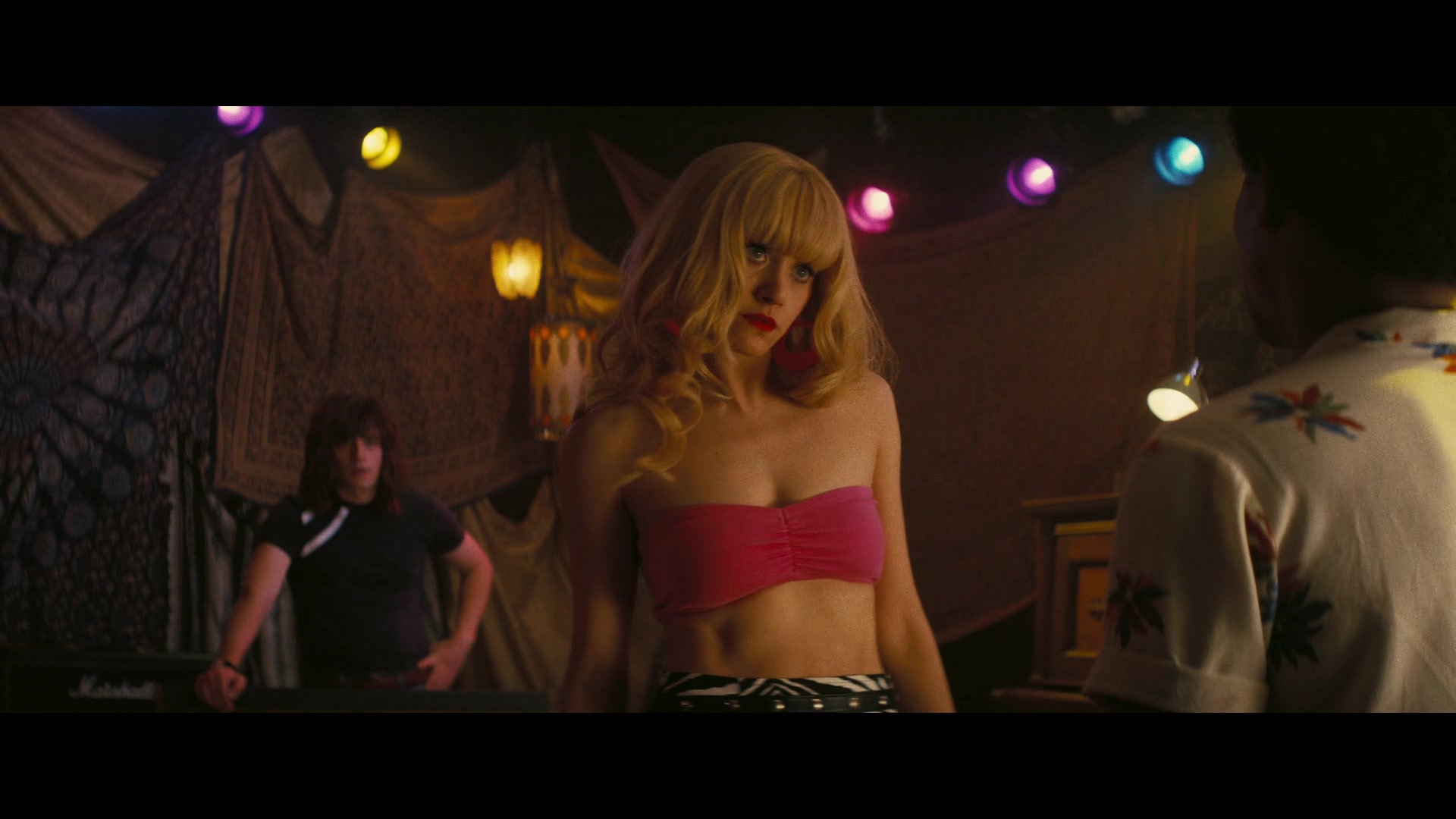 Angelyne_S01E01_Dream_Machine_1080p_ERW_005040.jpg