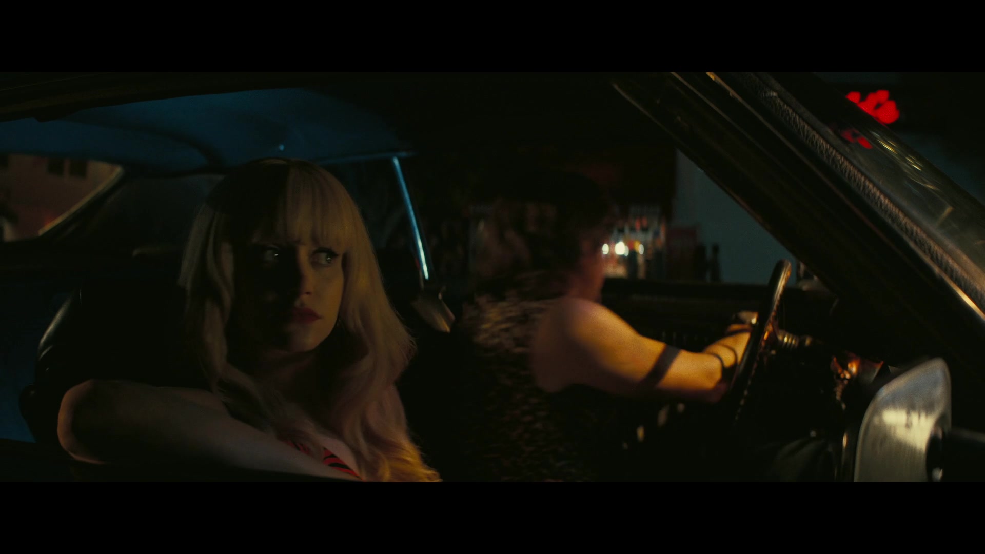 Angelyne_S01E01_Dream_Machine_1080p_ERW_005432.jpg