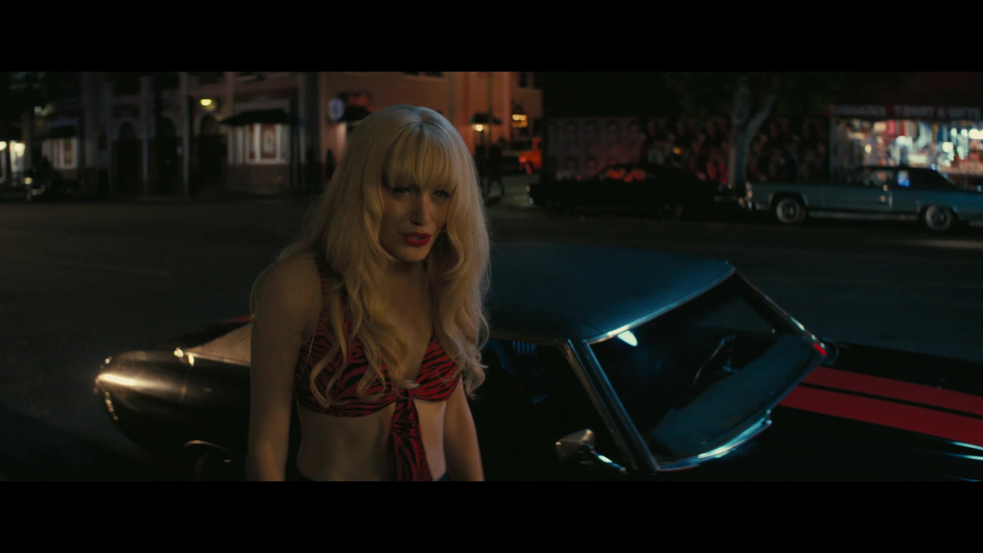 Angelyne_S01E01_Dream_Machine_1080p_ERW_005653.jpg