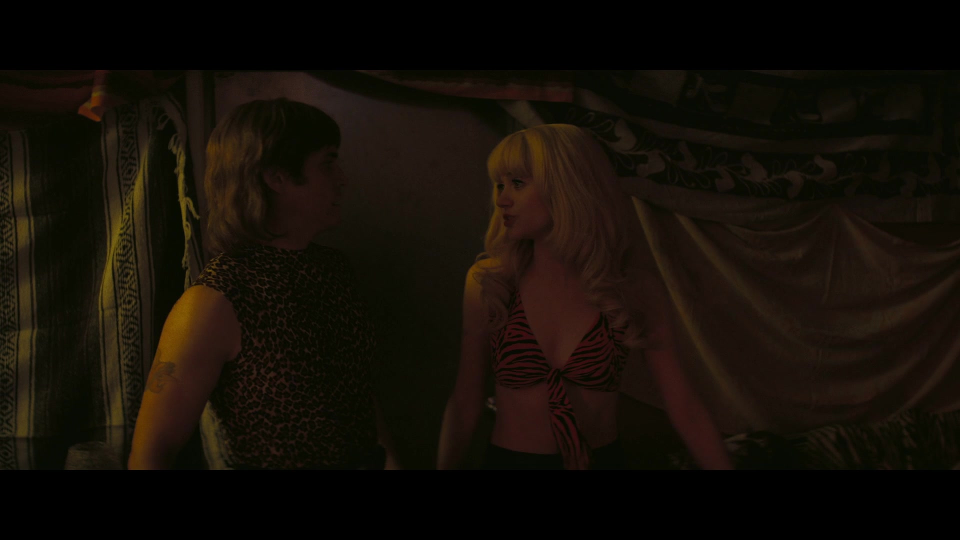 Angelyne_S01E01_Dream_Machine_1080p_ERW_005719.jpg
