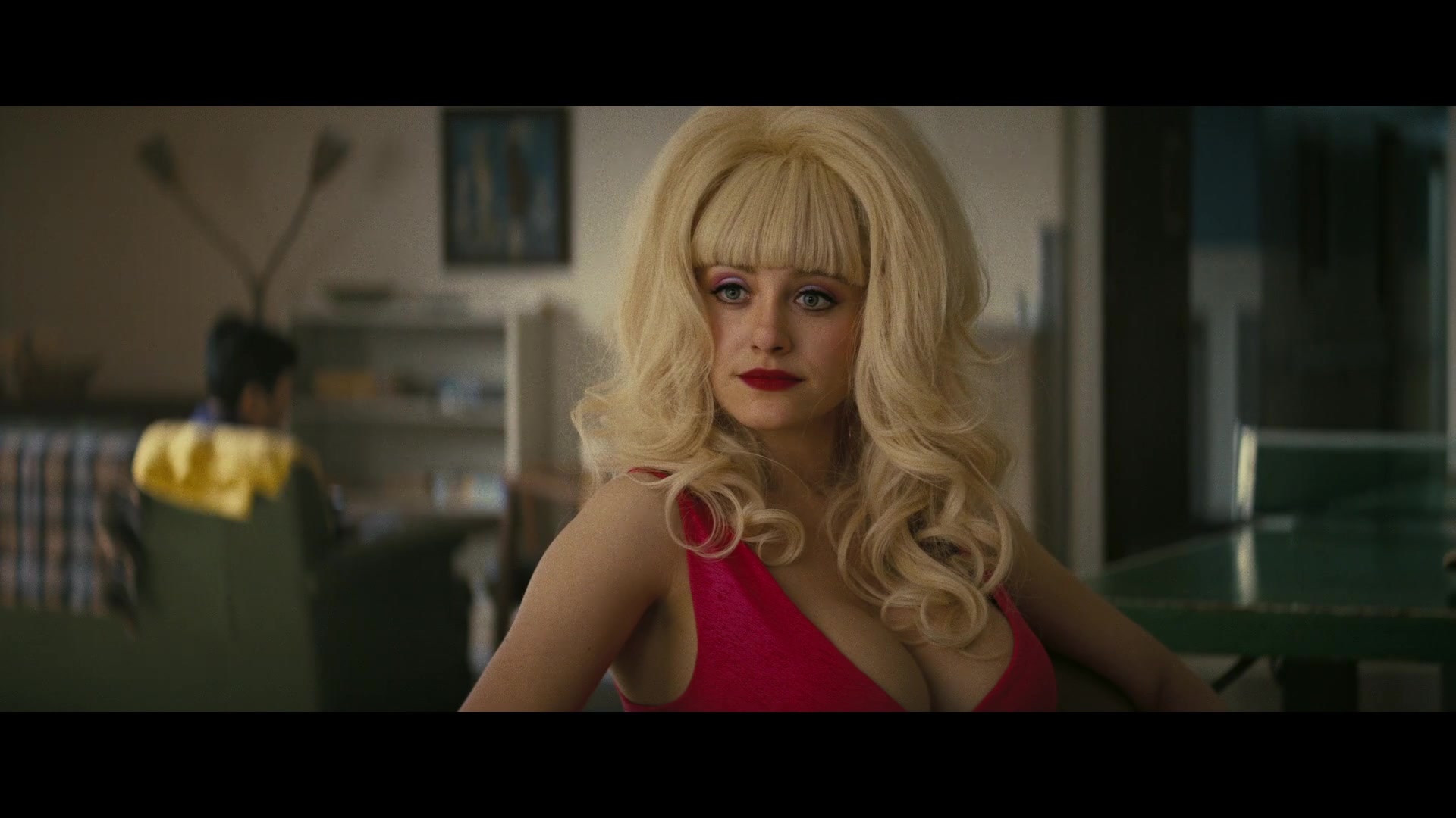 Angelyne_S01E01_Dream_Machine_1080p_ERW_006382.jpg
