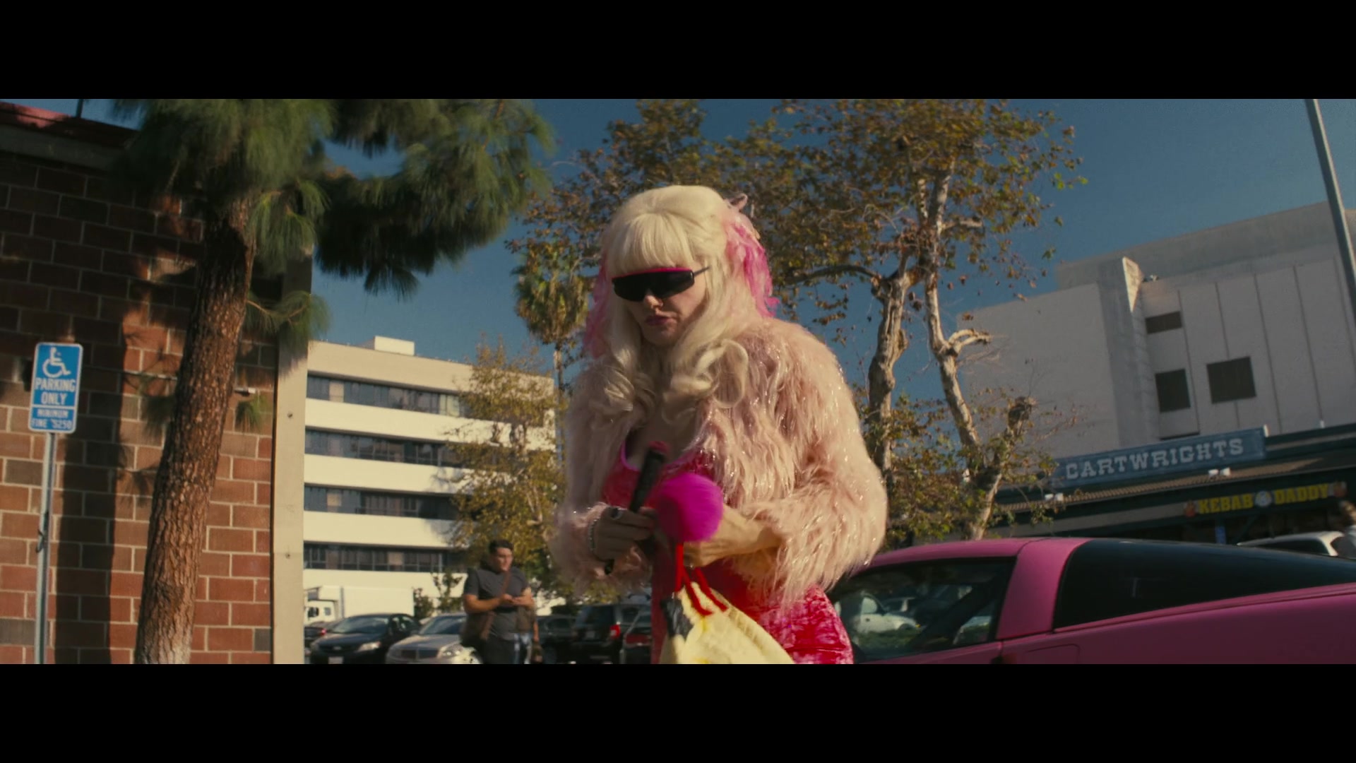 Angelyne_S01E02_Gods_and_Fairies_1080p_ERW_000086.jpg