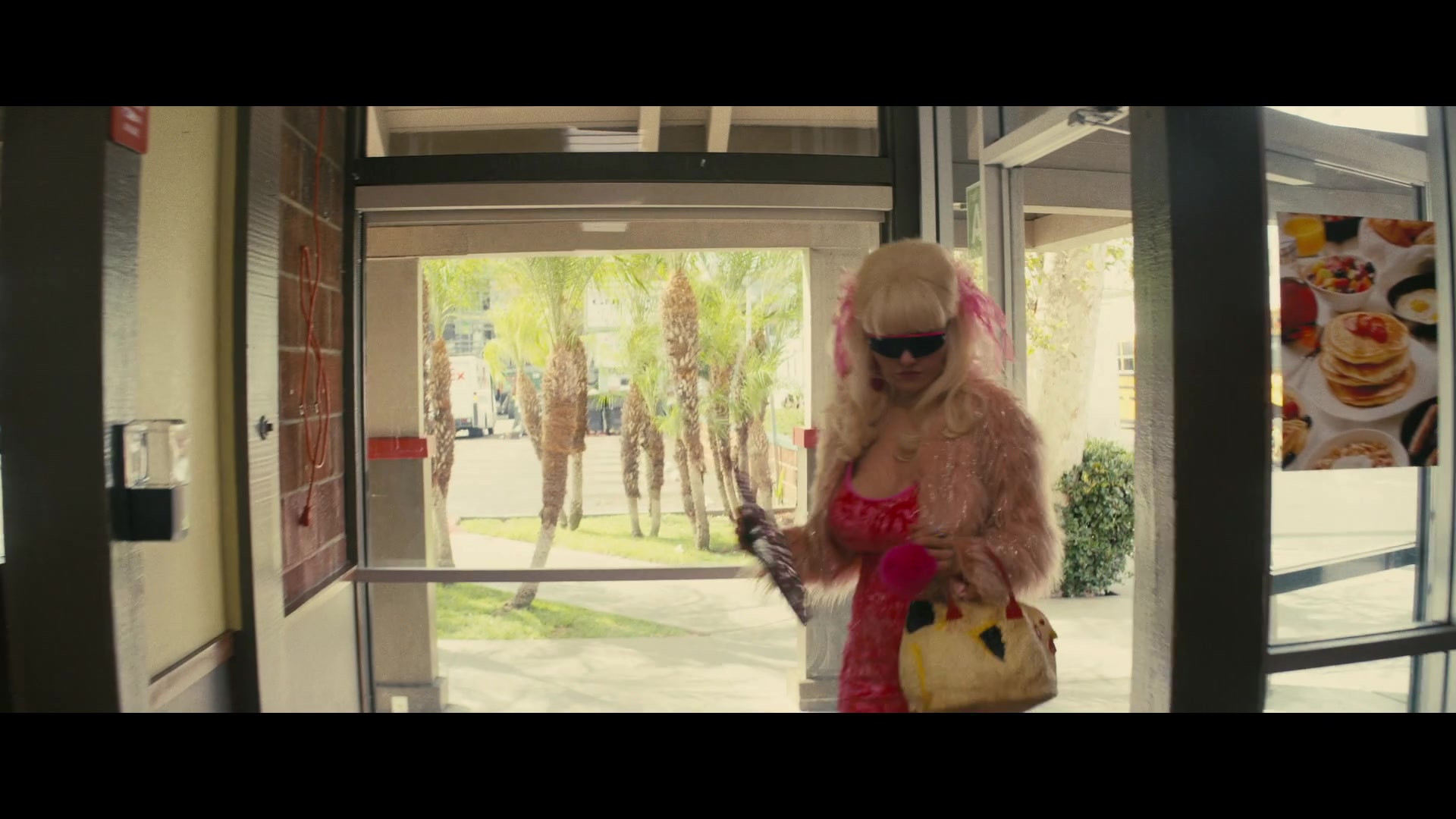 Angelyne_S01E02_Gods_and_Fairies_1080p_ERW_000097.jpg