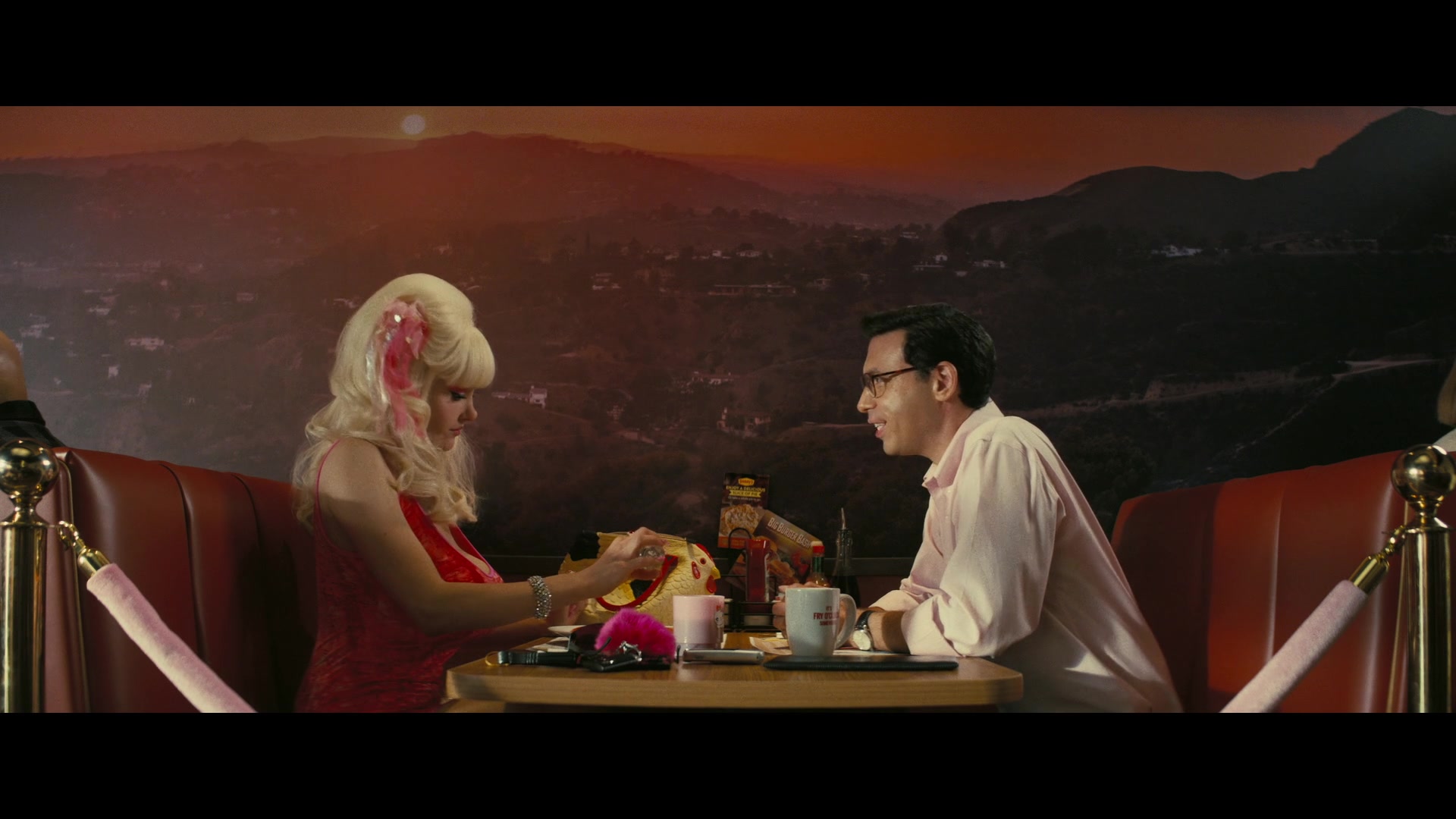 Angelyne_S01E02_Gods_and_Fairies_1080p_ERW_000269.jpg