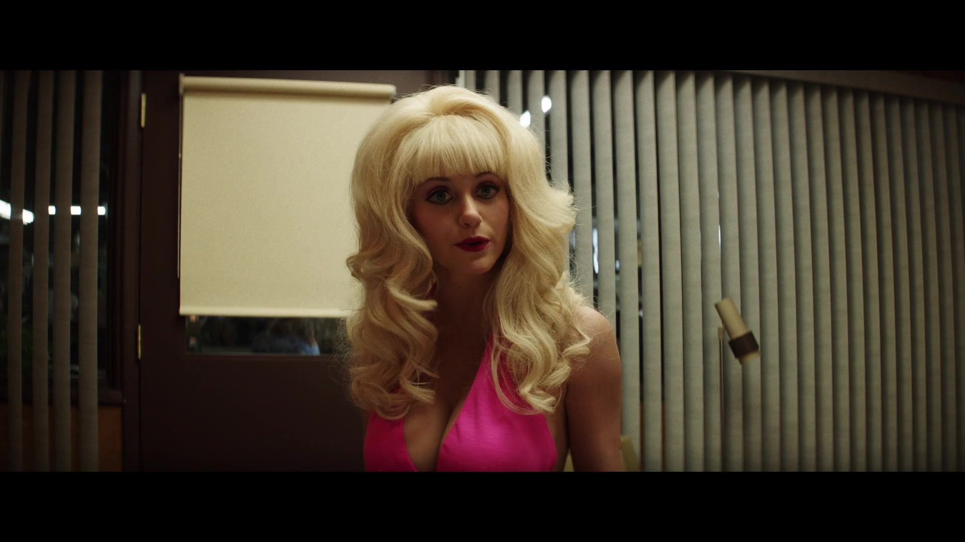 Angelyne_S01E02_Gods_and_Fairies_1080p_ERW_001321.jpg