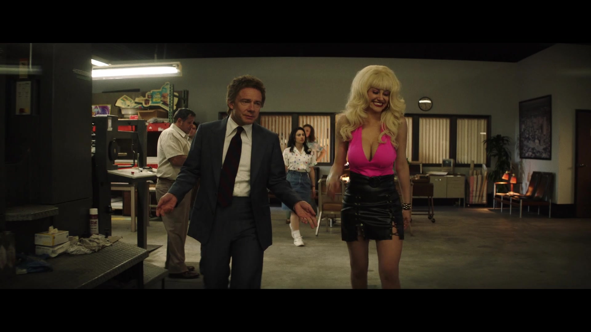 Angelyne_S01E02_Gods_and_Fairies_1080p_ERW_001404.jpg