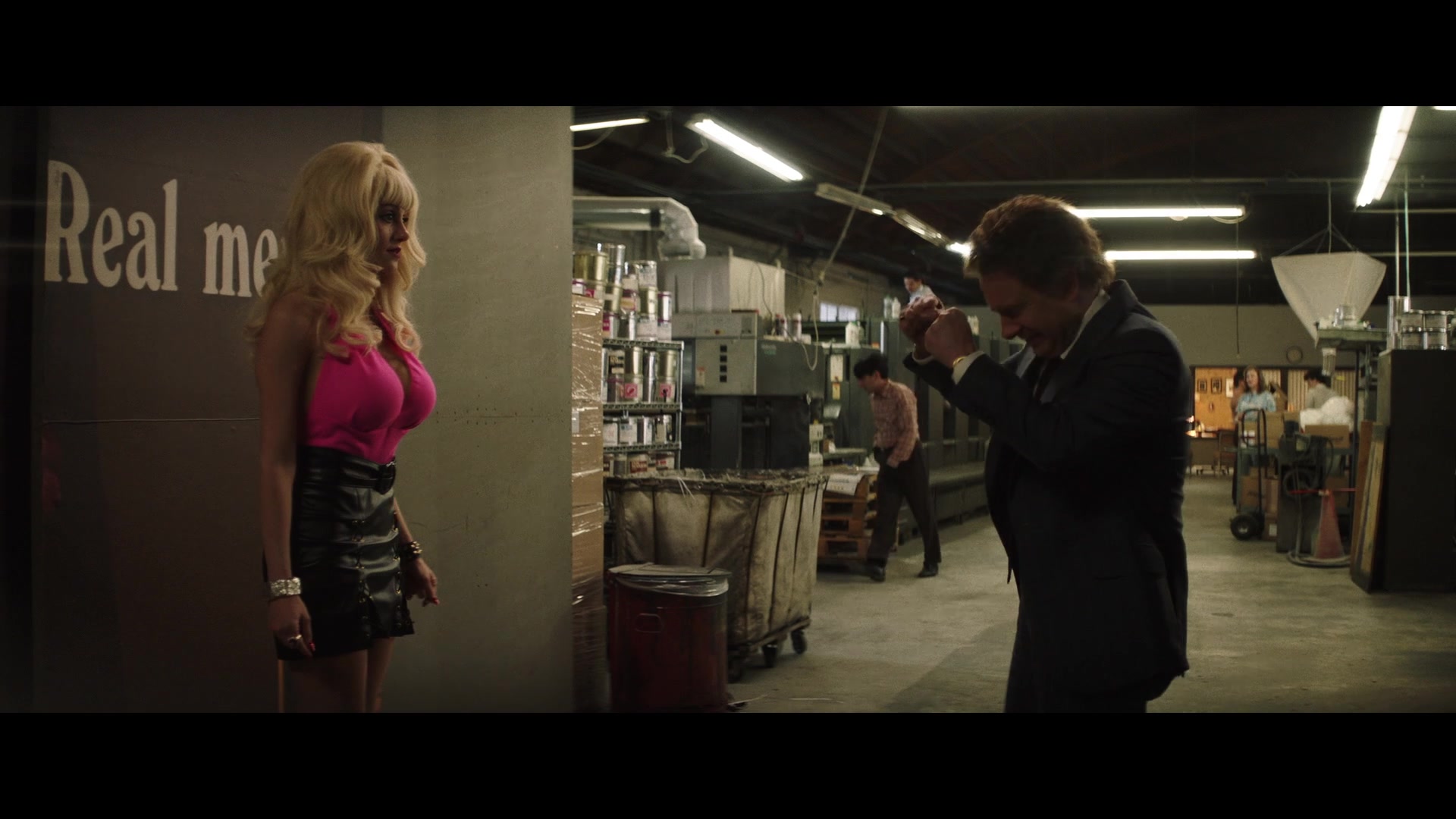 Angelyne_S01E02_Gods_and_Fairies_1080p_ERW_001460.jpg Angelyne_S01E02_Gods_and_Fairies_1080p_ERW_001460.jpg