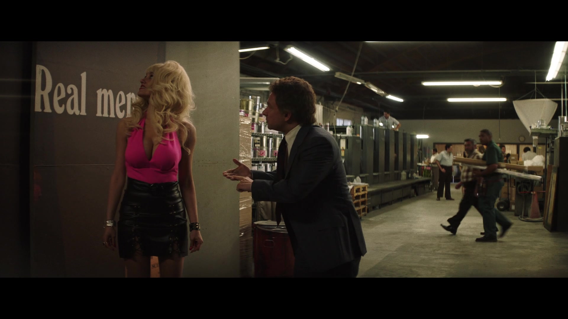 Angelyne_S01E02_Gods_and_Fairies_1080p_ERW_001480.jpg