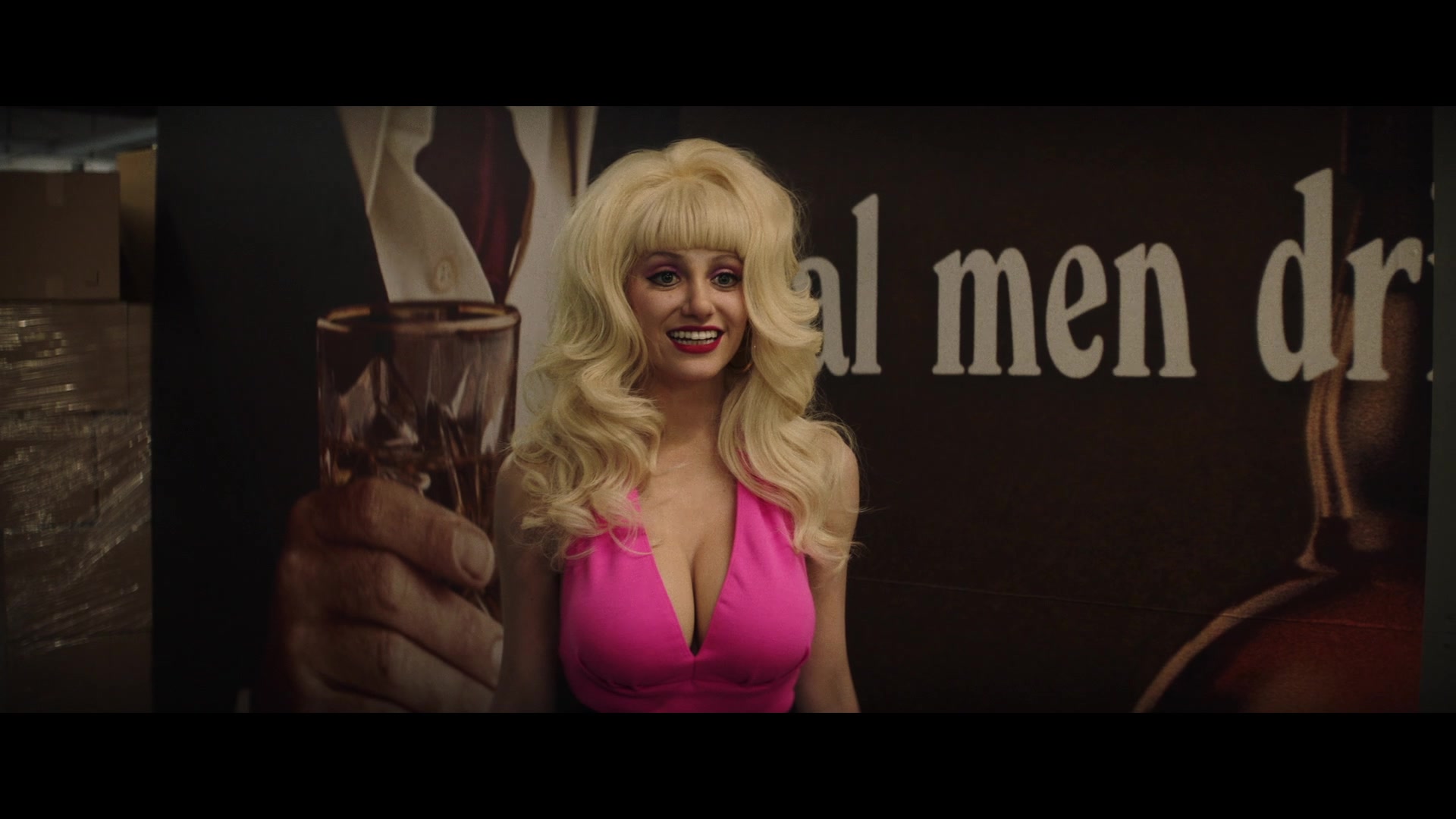 Angelyne_S01E02_Gods_and_Fairies_1080p_ERW_001508.jpg