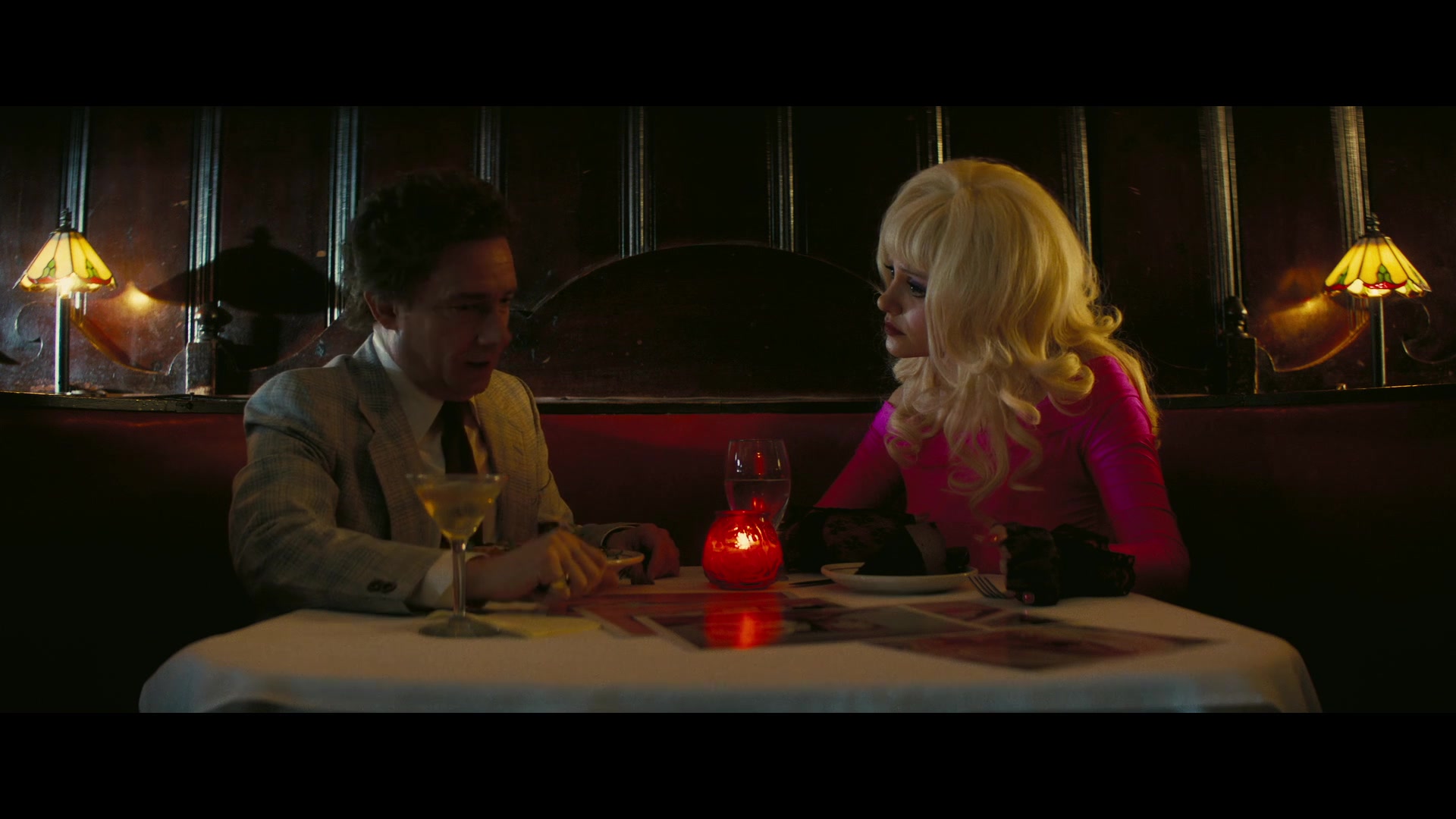 Angelyne_S01E02_Gods_and_Fairies_1080p_ERW_001675.jpg