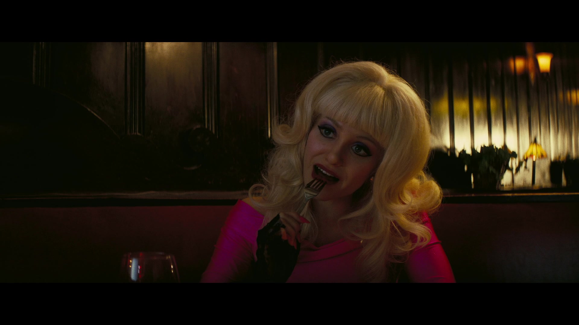 Angelyne_S01E02_Gods_and_Fairies_1080p_ERW_001733.jpg