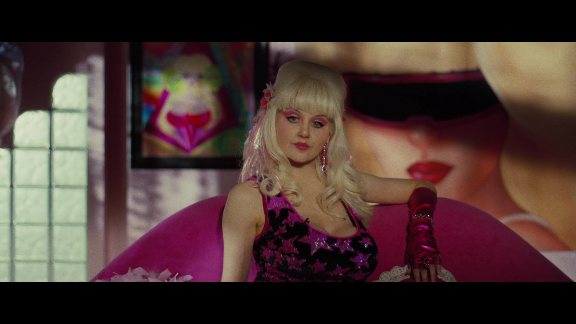Angelyne_S01E02_Gods_and_Fairies_1080p_ERW_001984.jpg