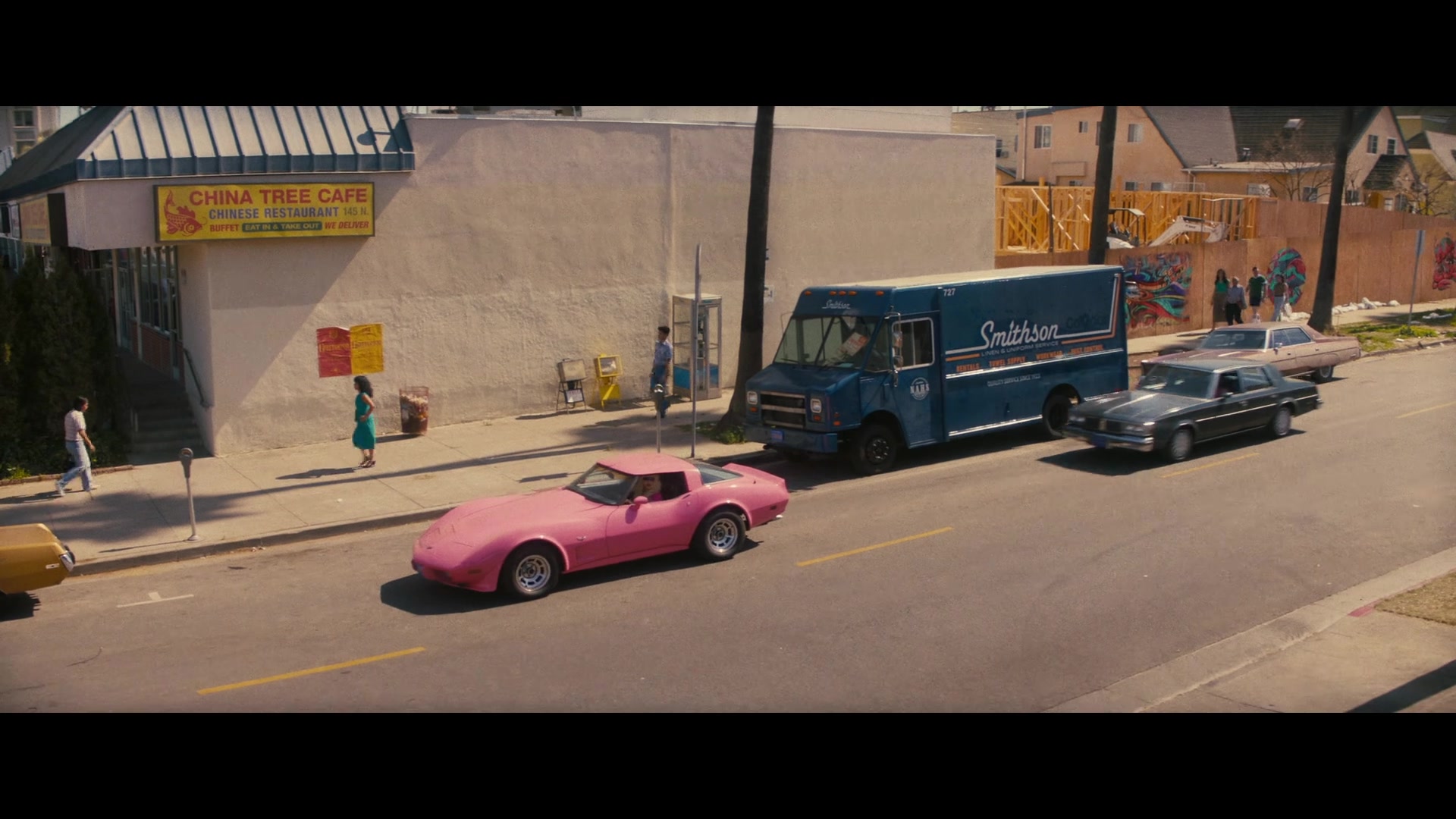 Angelyne_S01E02_Gods_and_Fairies_1080p_ERW_002150.jpg