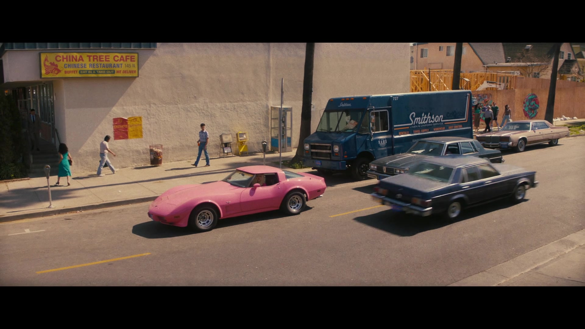 Angelyne_S01E02_Gods_and_Fairies_1080p_ERW_002157.jpg