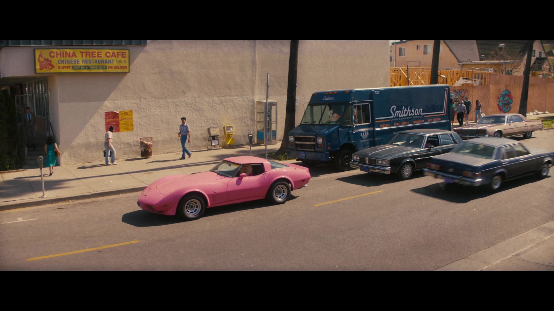 Angelyne_S01E02_Gods_and_Fairies_1080p_ERW_002158.jpg