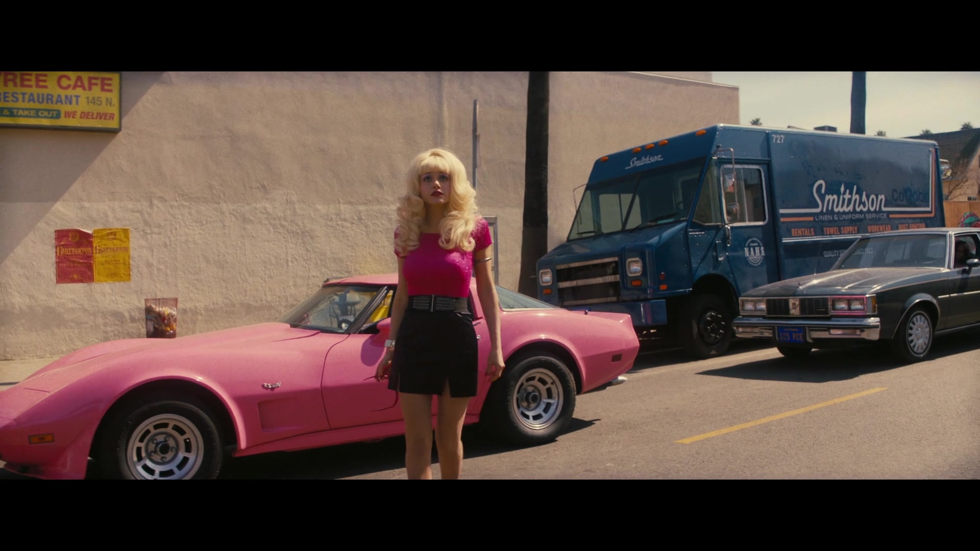 Angelyne_S01E02_Gods_and_Fairies_1080p_ERW_002180.jpg