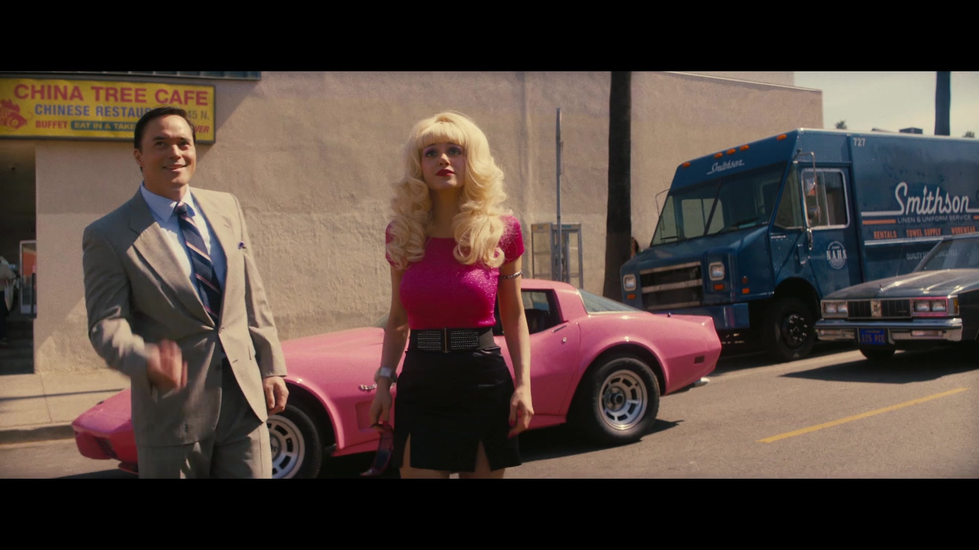 Angelyne_S01E02_Gods_and_Fairies_1080p_ERW_002186.jpg