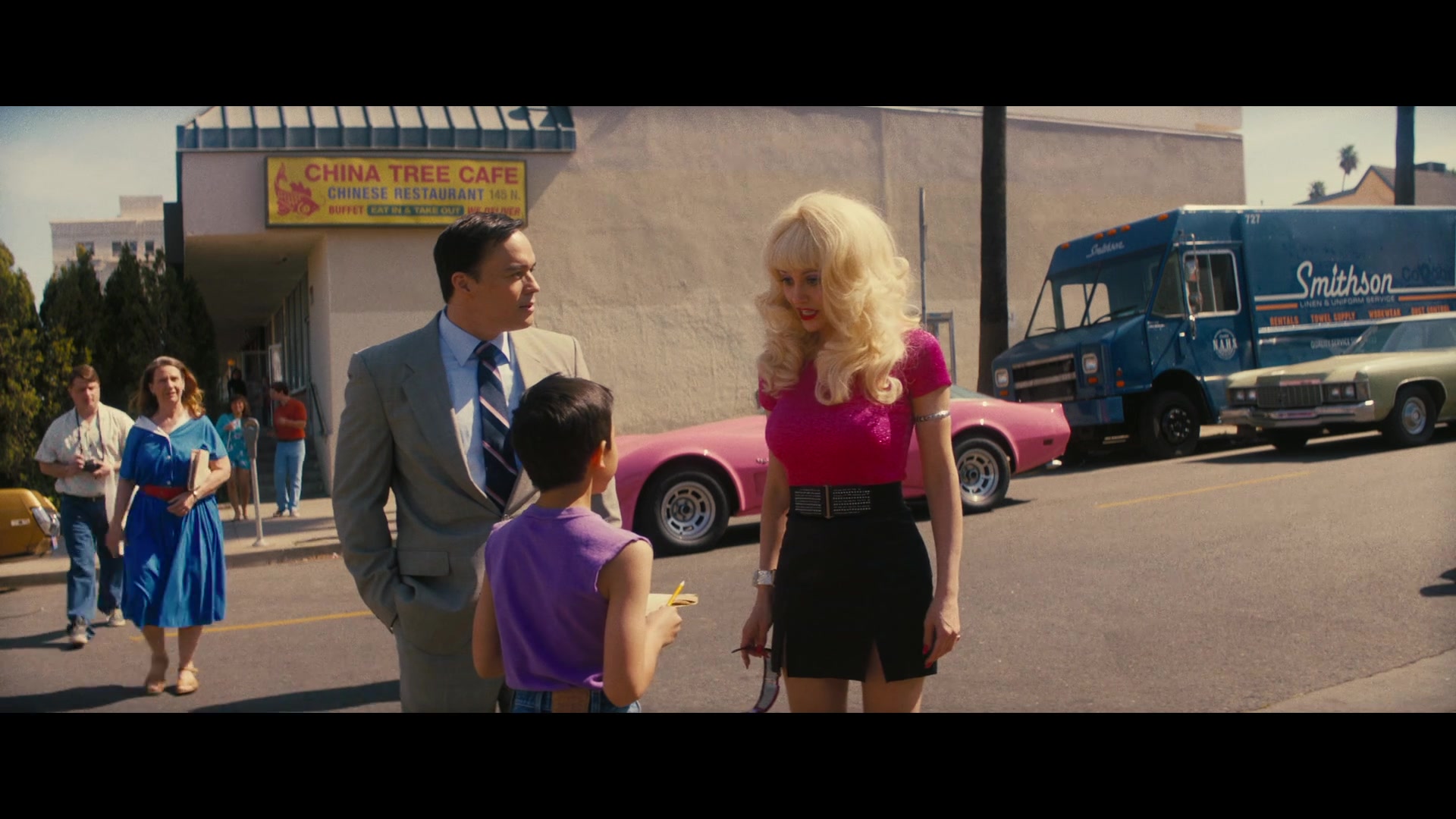 Angelyne_S01E02_Gods_and_Fairies_1080p_ERW_002229.jpg
