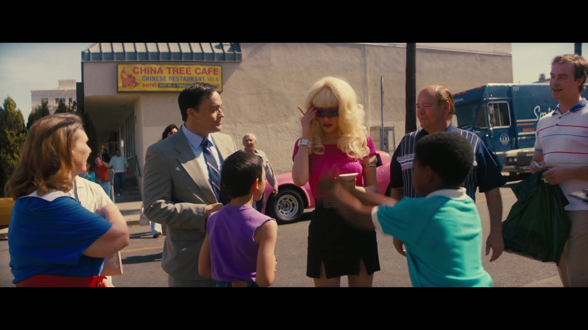 Angelyne_S01E02_Gods_and_Fairies_1080p_ERW_002241.jpg