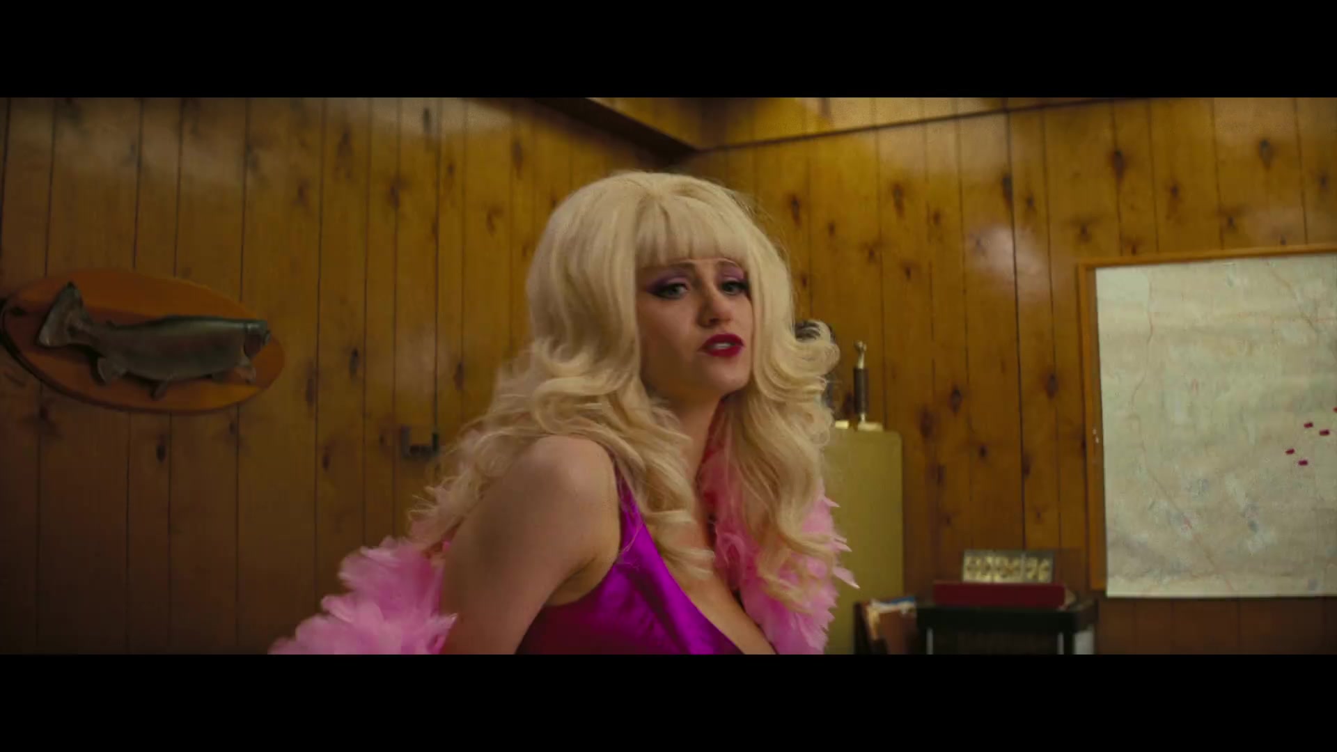 Angelyne_S01E02_Gods_and_Fairies_1080p_ERW_004974.jpg