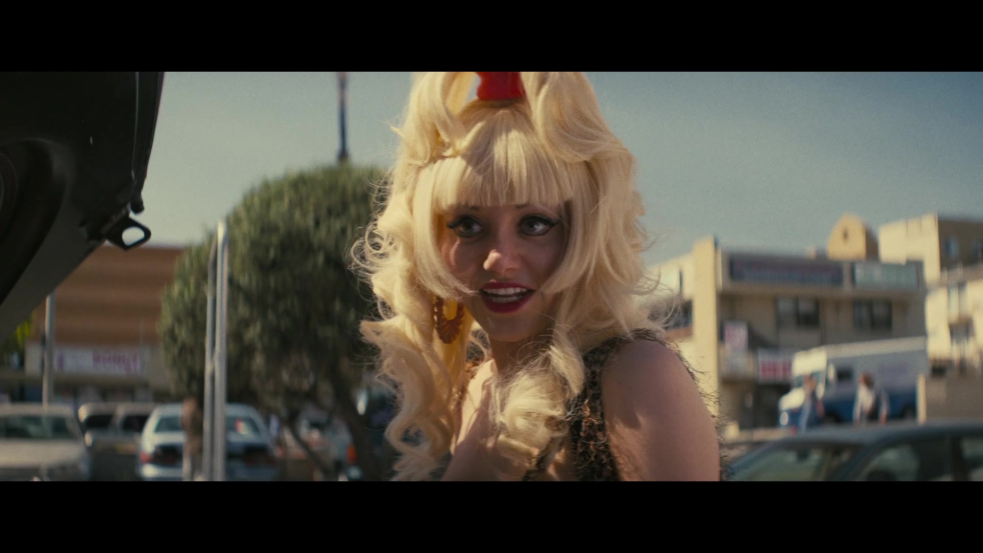 Angelyne_S01E02_Gods_and_Fairies_1080p_ERW_005134.jpg