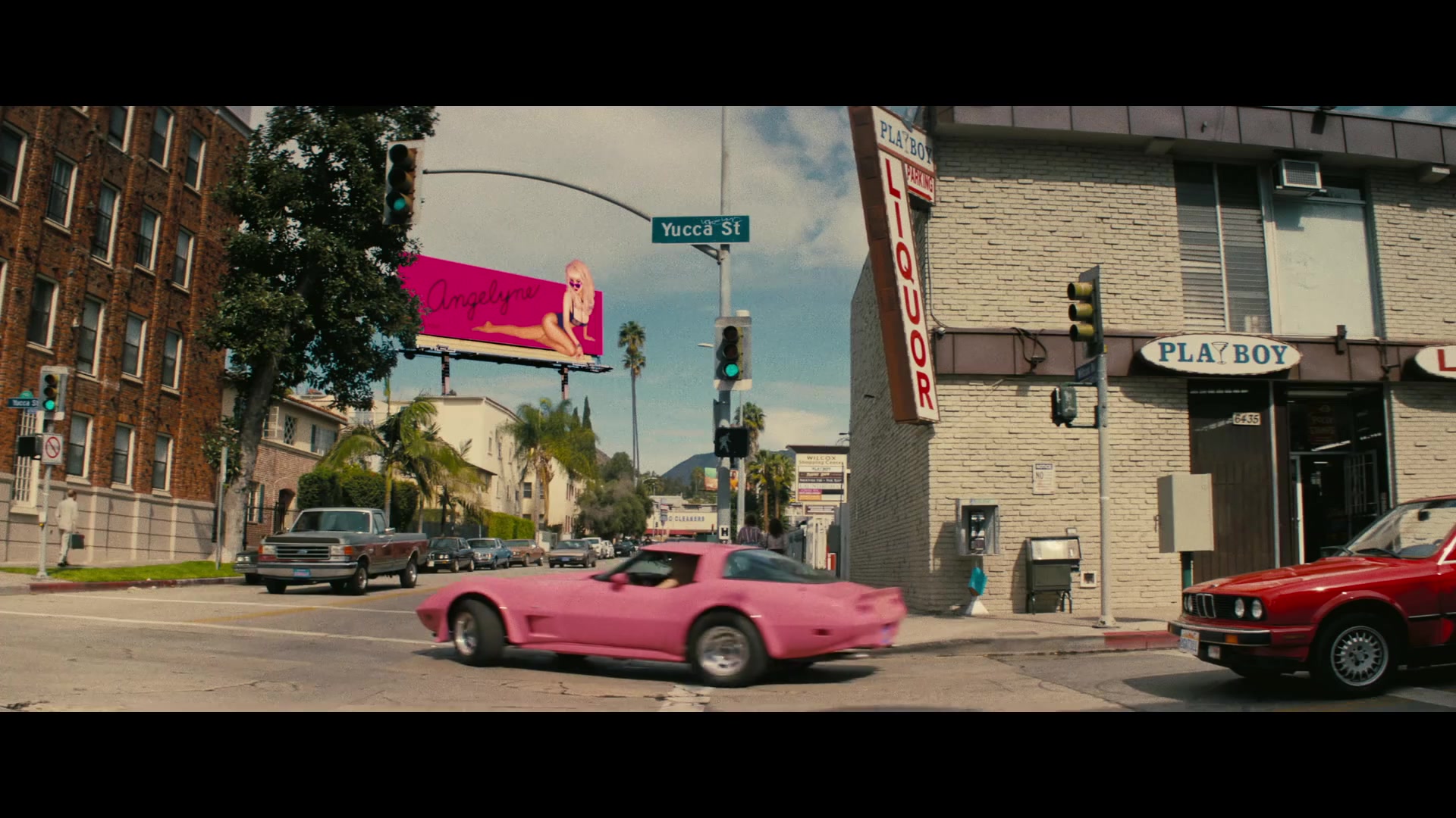Angelyne_S01E03_Glow_in_the_Dark_Queen_of_the_Universe_1080p_ERW_000595.jpg
