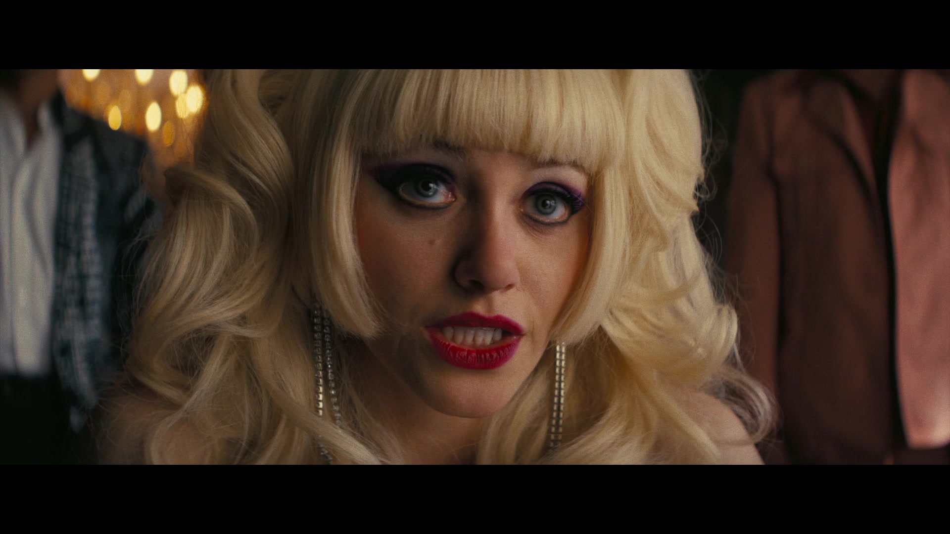 Angelyne_S01E03_Glow_in_the_Dark_Queen_of_the_Universe_1080p_ERW_001583.jpg