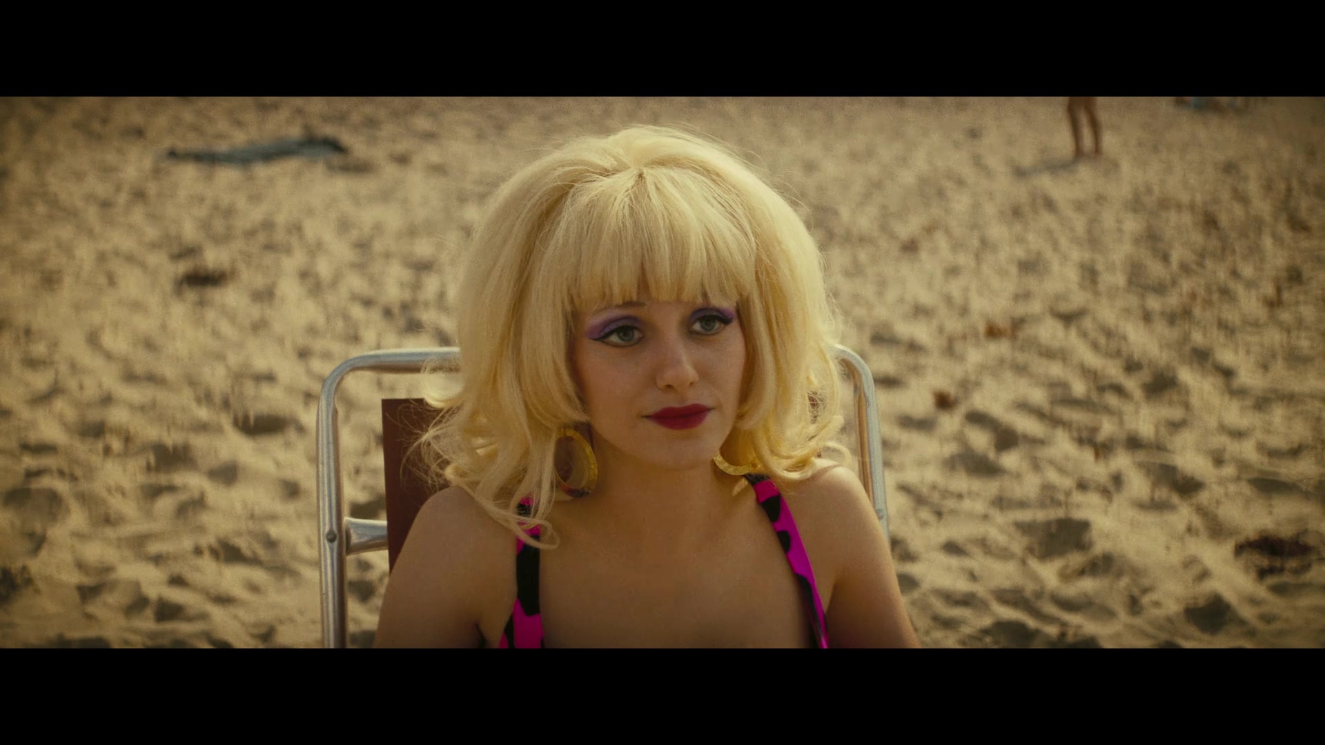 Angelyne_S01E03_Glow_in_the_Dark_Queen_of_the_Universe_1080p_ERW_001741.jpg