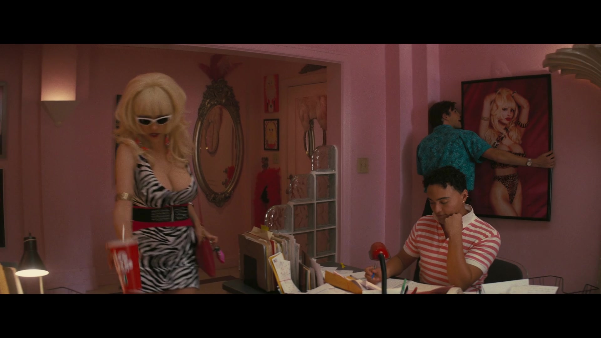 Angelyne_S01E03_Glow_in_the_Dark_Queen_of_the_Universe_1080p_ERW_001885.jpg