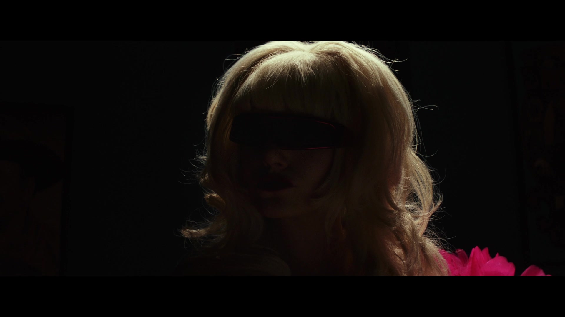 Angelyne_S01E03_Glow_in_the_Dark_Queen_of_the_Universe_1080p_ERW_002670.jpg