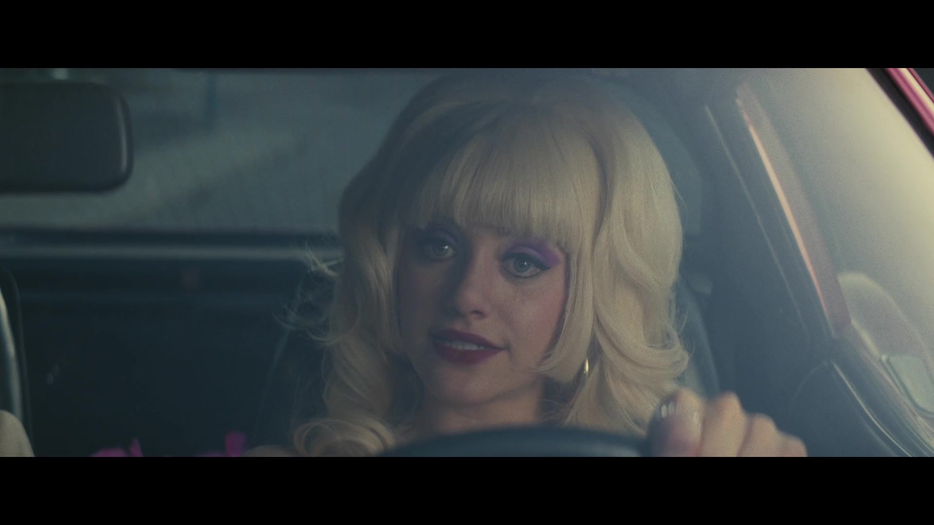 Angelyne_S01E03_Glow_in_the_Dark_Queen_of_the_Universe_1080p_ERW_002749.jpg