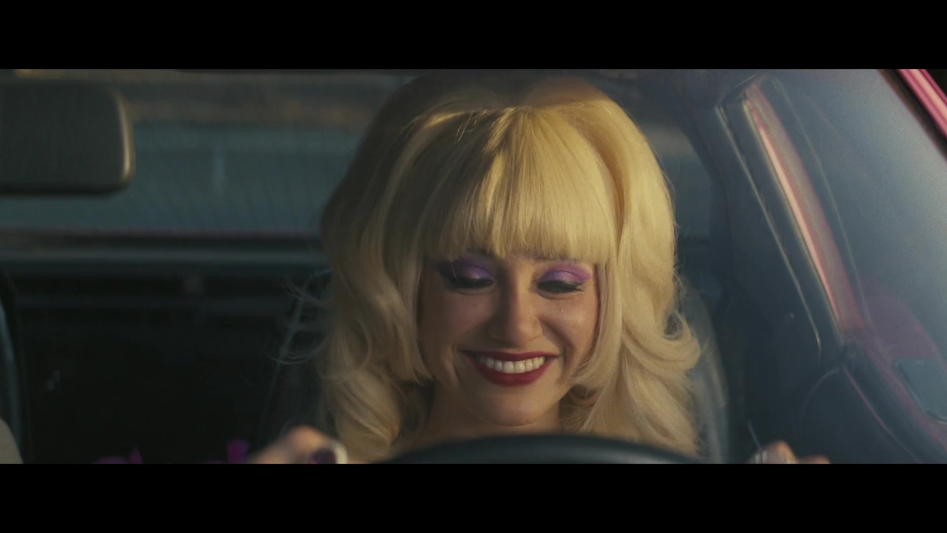 Angelyne_S01E03_Glow_in_the_Dark_Queen_of_the_Universe_1080p_ERW_002782.jpg