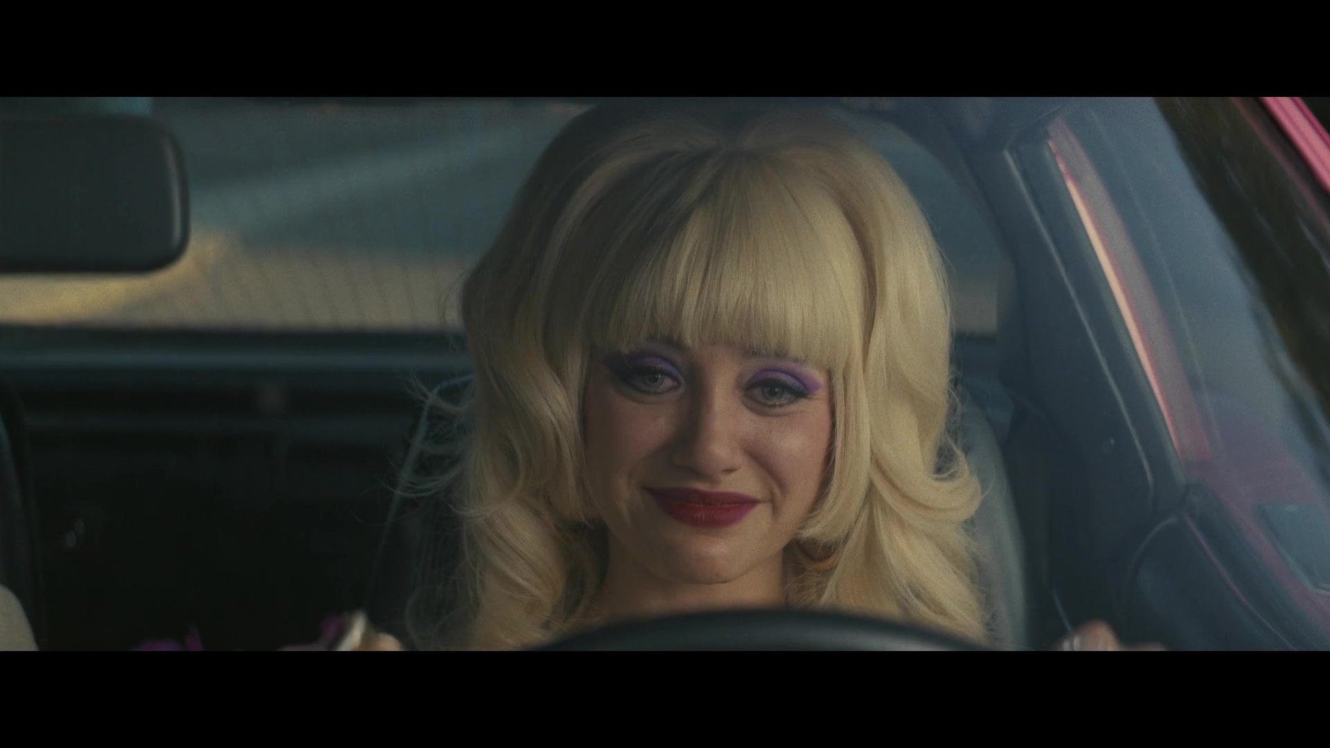 Angelyne_S01E03_Glow_in_the_Dark_Queen_of_the_Universe_1080p_ERW_002806.jpg