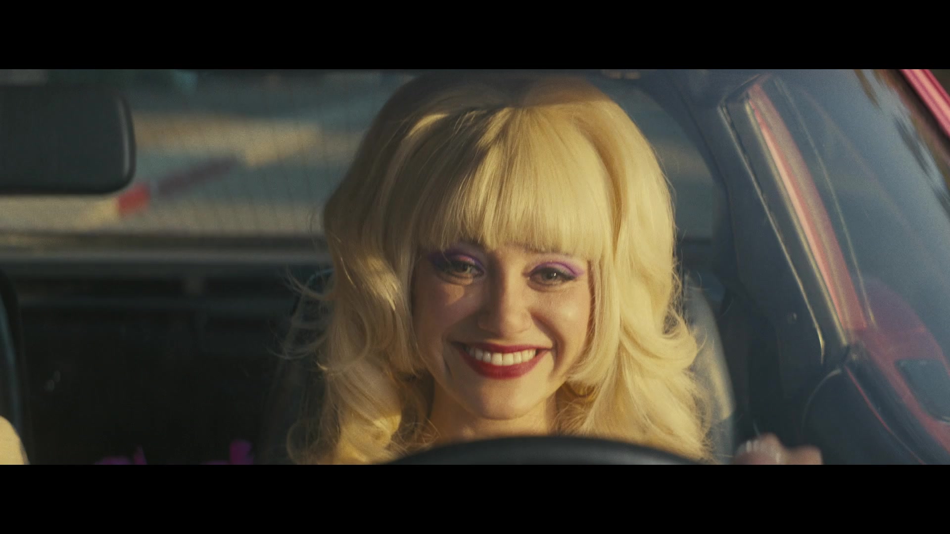 Angelyne_S01E03_Glow_in_the_Dark_Queen_of_the_Universe_1080p_ERW_002813.jpg