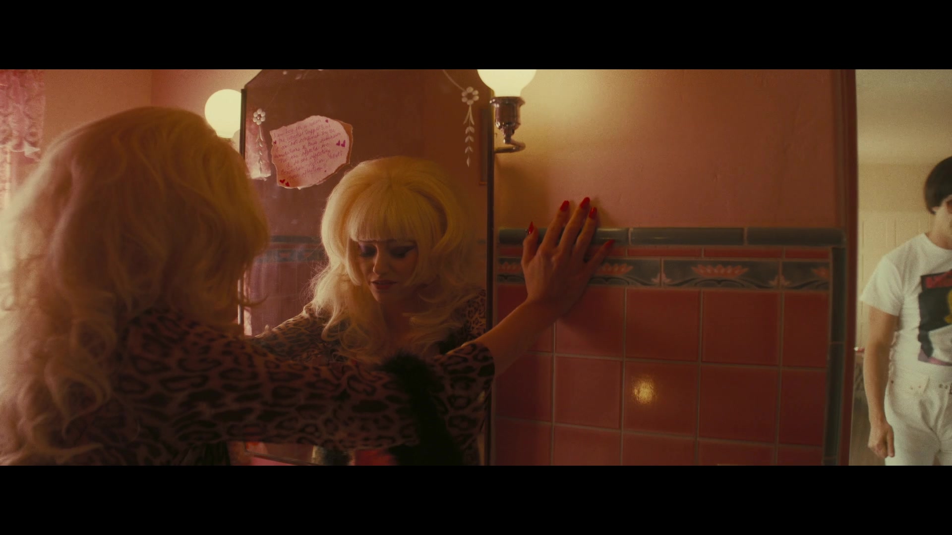 Angelyne_S01E03_Glow_in_the_Dark_Queen_of_the_Universe_1080p_ERW_002988.jpg