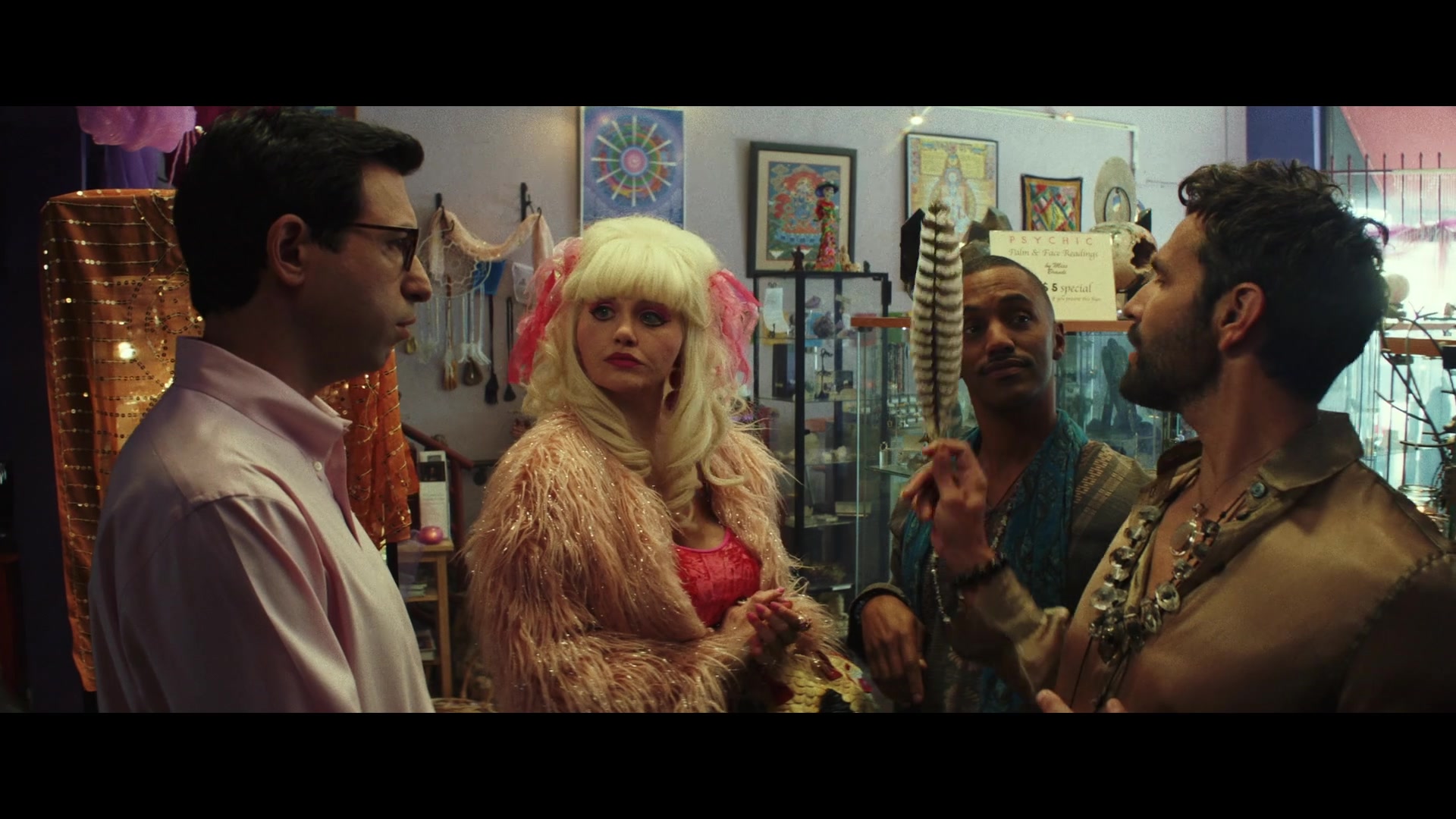 Angelyne_S01E03_Glow_in_the_Dark_Queen_of_the_Universe_1080p_ERW_004510.jpg
