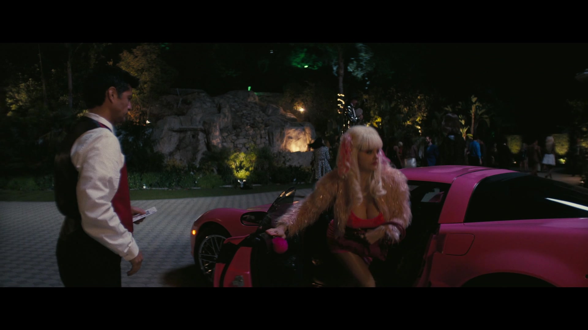 Angelyne_S01E03_Glow_in_the_Dark_Queen_of_the_Universe_1080p_ERW_004769.jpg